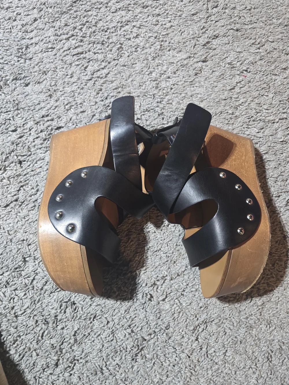 FRYE Black Studded Leather Wood Platform Sandals SZ10